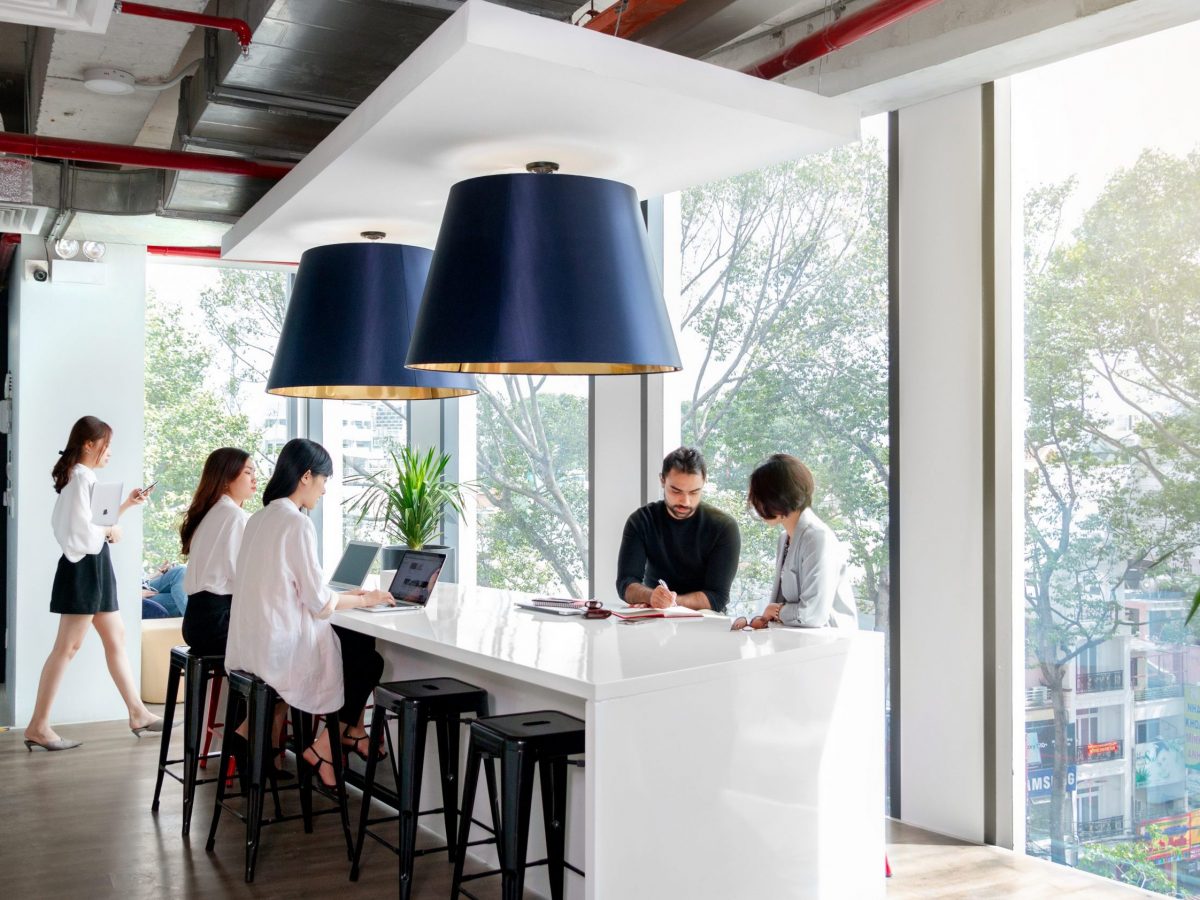 VIETNAMESE FOR BUSINESS CONVERSATION